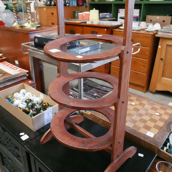 oak cake/plate stand