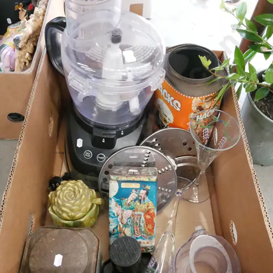 box; Russell Hobbs whiz, vintage tins, cover pot etc