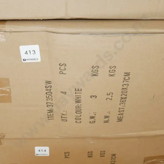 box of 4 plastic round trays