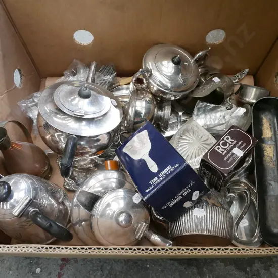 box of plated ware with ceramic dinner bell, crystal ring dish