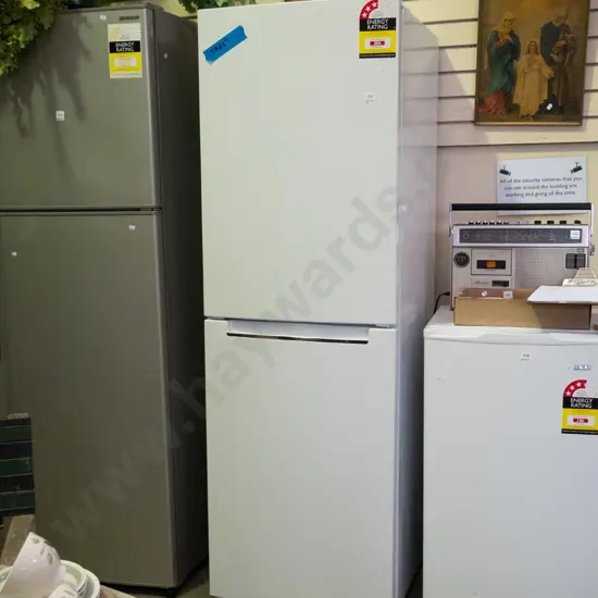 Haier fridge/freezer H-1660 W-600 D-540