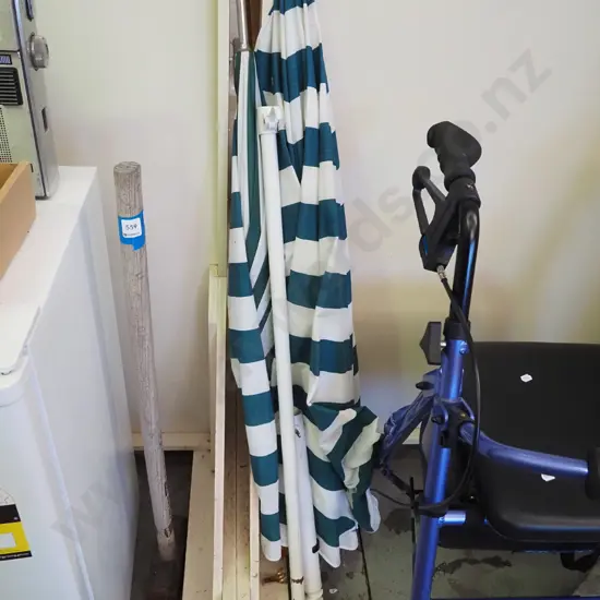 2x beach sun umbrellas