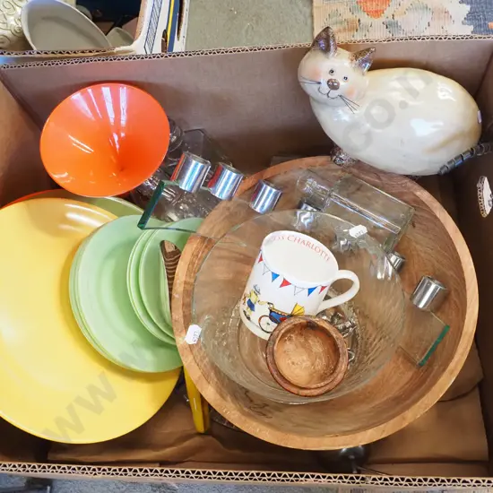 box; wooden salad bowl, Duraware picnic plates, cat figurine etc