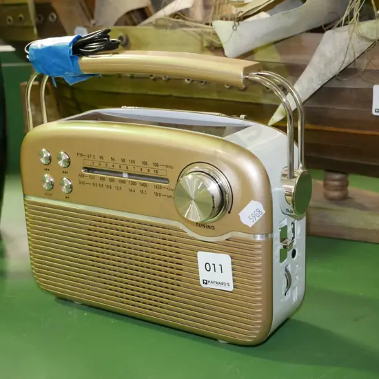 small portable solar powered usb radio