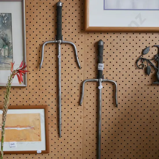 pair Asian martial art daggers