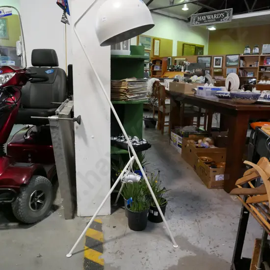 mid-century standard lamp - working but switch needs attention