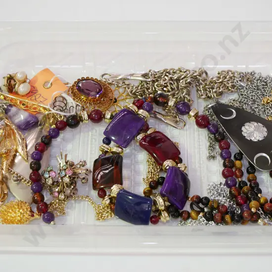 tray of costume jewellery
