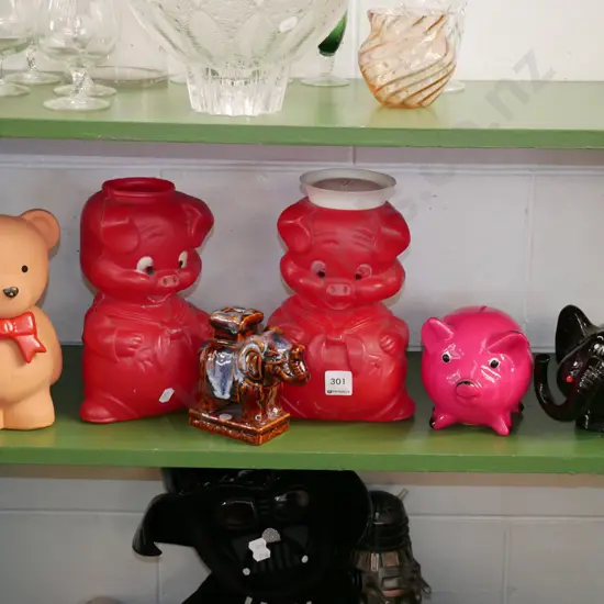shelf; piggy banks, figurines 
