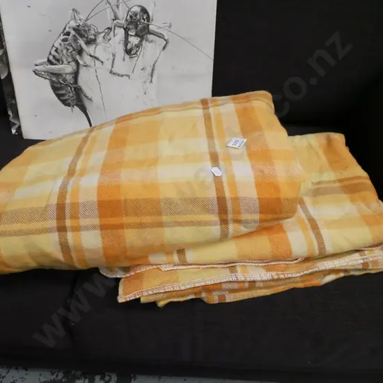 2x orange and yellow checked blankets