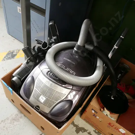 Kambrook Jaguar vacuum cleaner