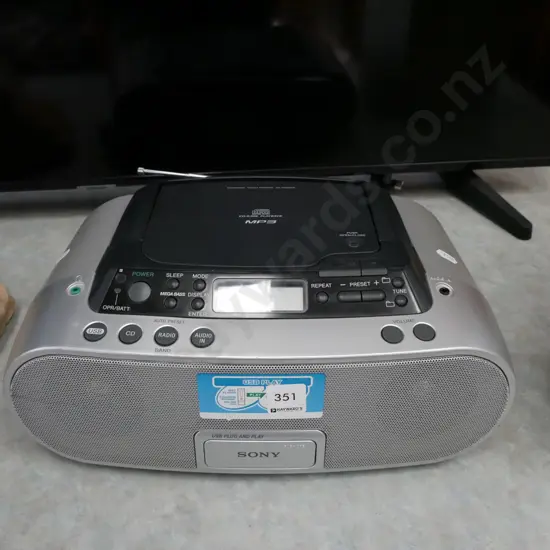Sony CD radio and mp3 player