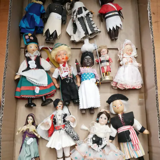 box; dolls of the world