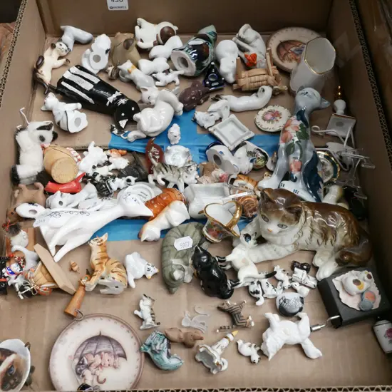 box; cat figurines and miniatures