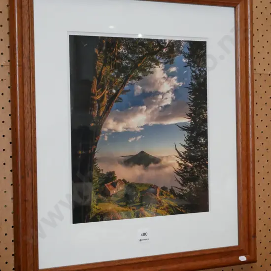 framed photograph - Hereweka