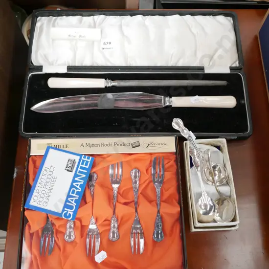 cased cutlery, part carving set