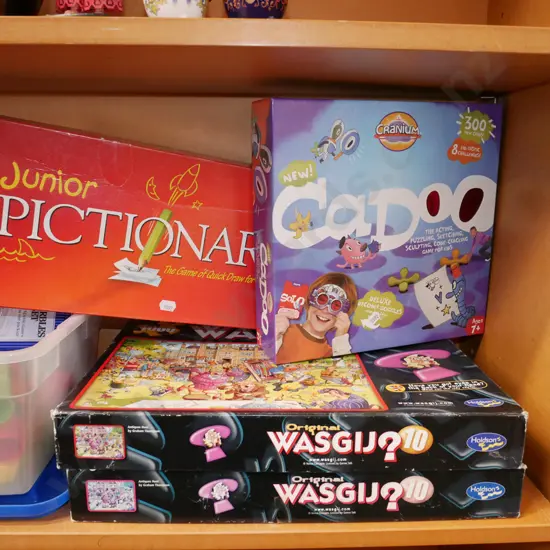 2x wasgij puzzles etc