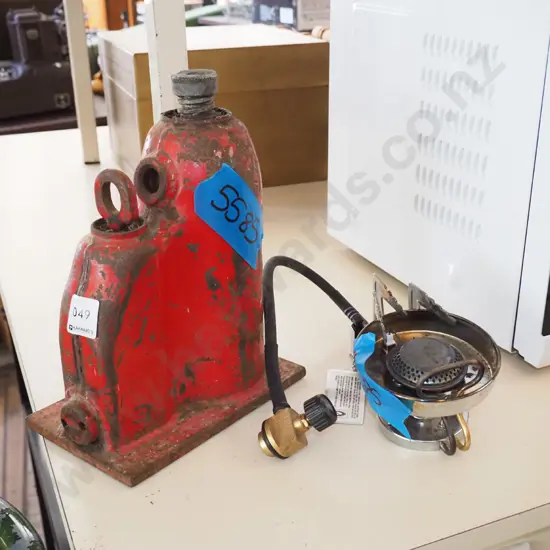 bottle jack, part gas stove