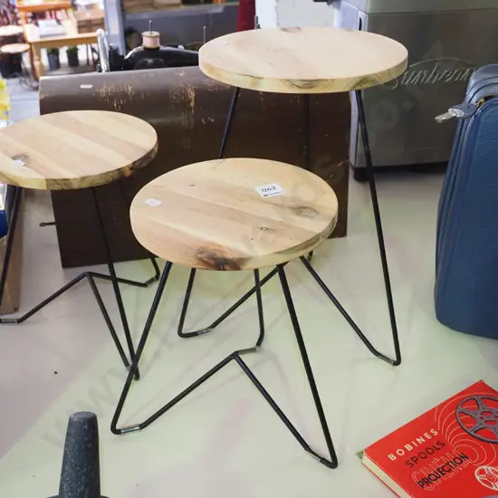 3x wood and wire jardinere stands H-370