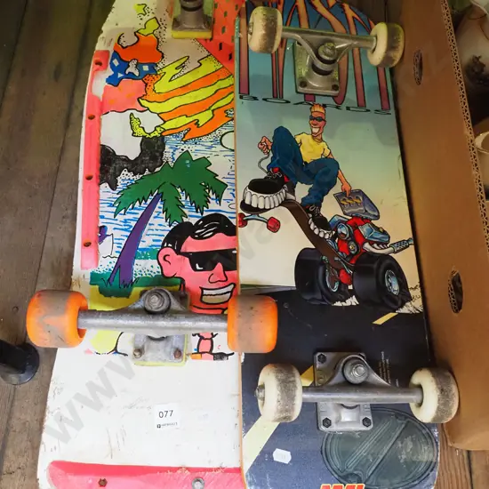 2x skateboards