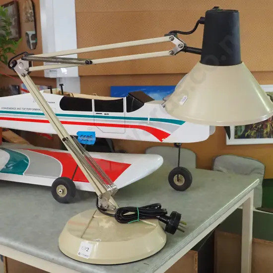 anglepoise desk lamp