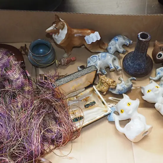 box; purse, figurines, cuff links etc