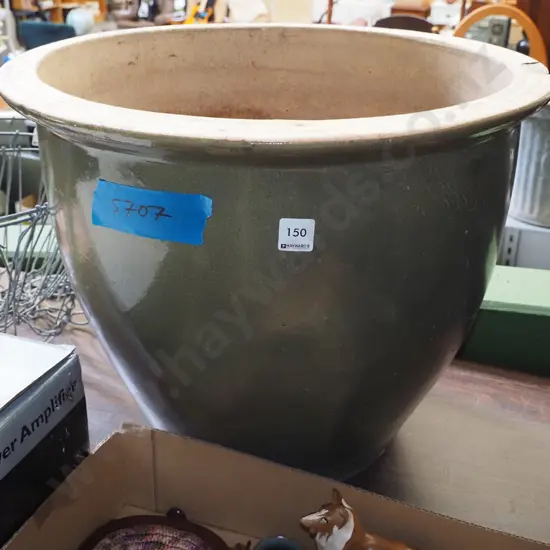 large green glazed planter - chip to rim