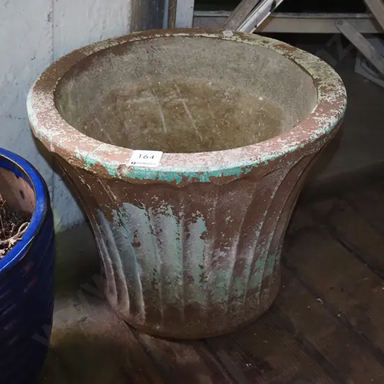 concrete garden planter H-260