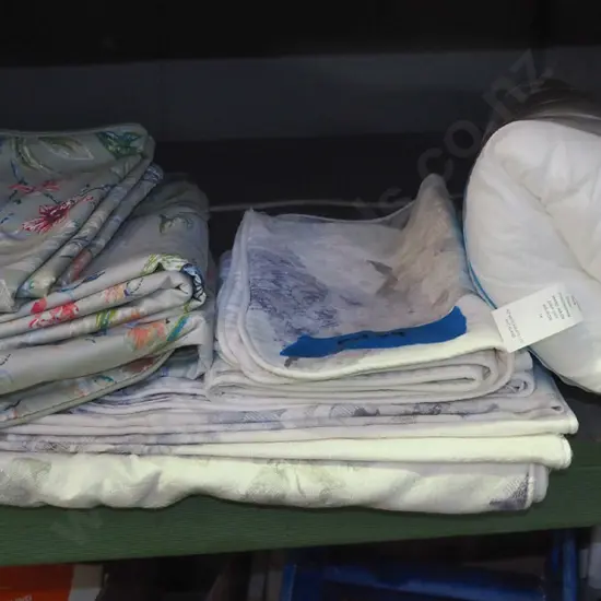 duvet cover, pillowcases etc