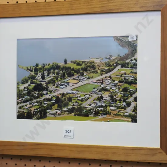 framed photo - Waihola