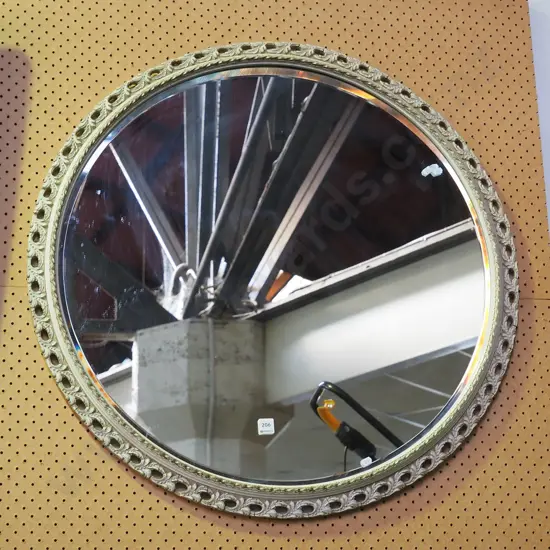 large circular wall mirror Diam-890