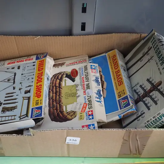 box; various military miniatures