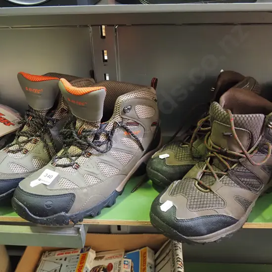 2x pairs of UK size 11 tramping boots