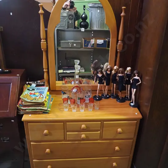 solid rimu 6 drawer mirror back dresser H-1680 W-970 D-420