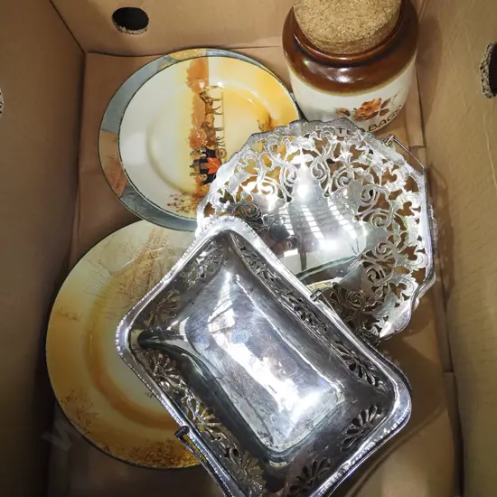 Carlton plates, plared ware, lidded tea canister