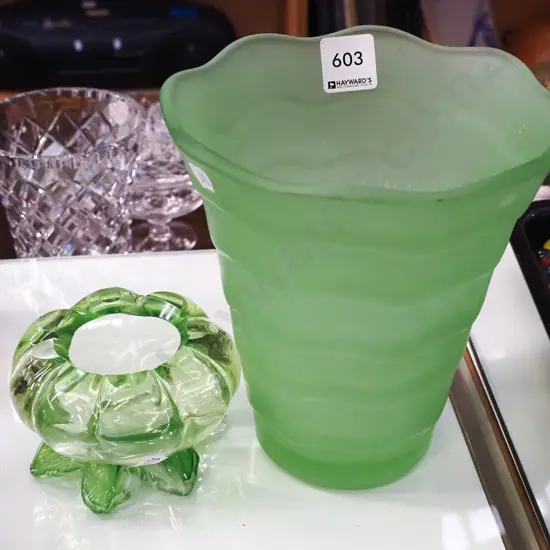green glass vase, footed bowl, vase H-180