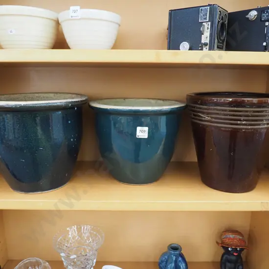 3x glazed garden planters Tallest 220