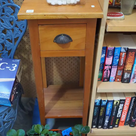 small hardwood table/jardiniere stand H-840 W-300 