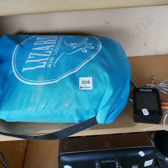 lizard air lounger, digital meat thermometer