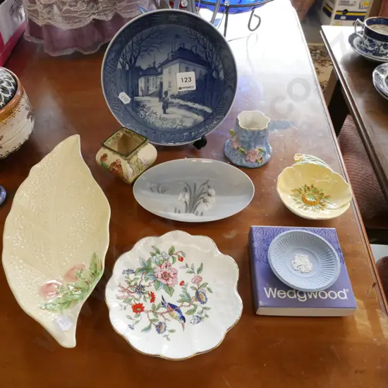 Royal Copenhagen Christmas plate, leaf dishes, small jasperware pin dish etc
