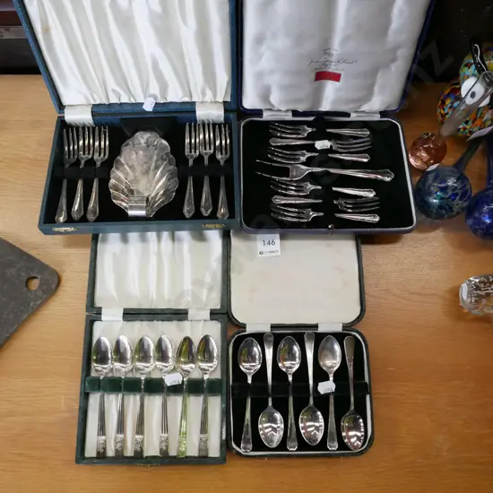 4x sets of cased cutlery