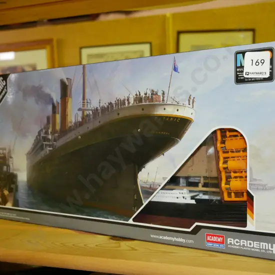 yet to be assembled model of The Titanic