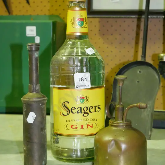 1L Seagers gin, brass bottle, small sprayer