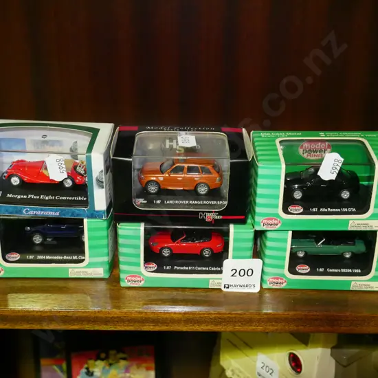 6x boxed mini model vehicles