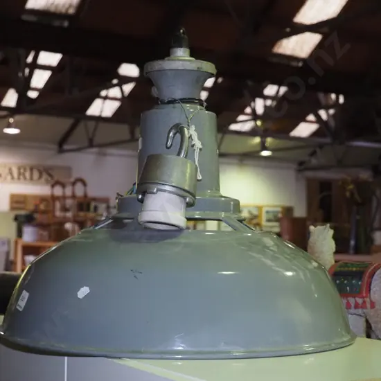 large industrial light shade Diam-500