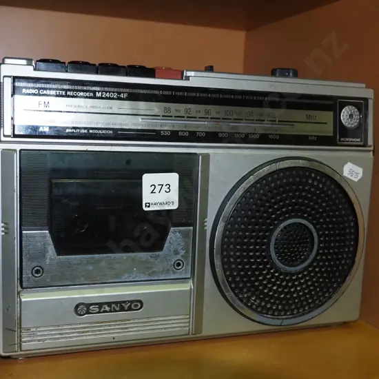 Sanyo radio cassette player