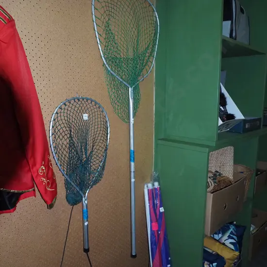 long handled landing net