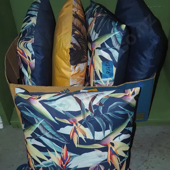 floral outdoor cushions
