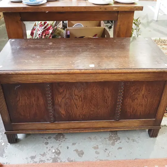 oak blanket box H-560 W-1020 D-480