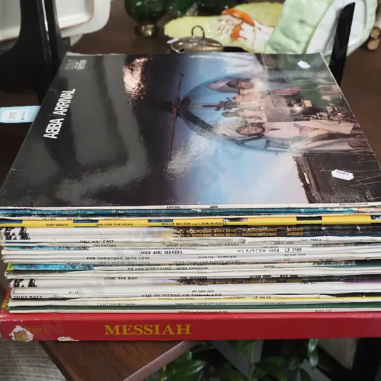 LPs; ABBA, Willie Nelson etc