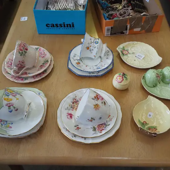 4x trios, Carlton ware items